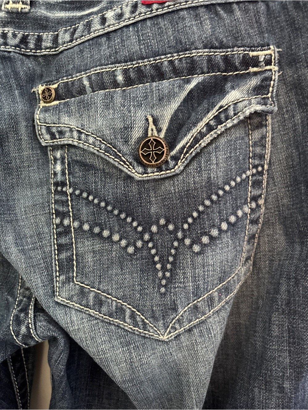 Affliction Women's Blue Cooper Relaxed Jeans with Distressed Paneled Rips 36x32 - Picture 3 of 10